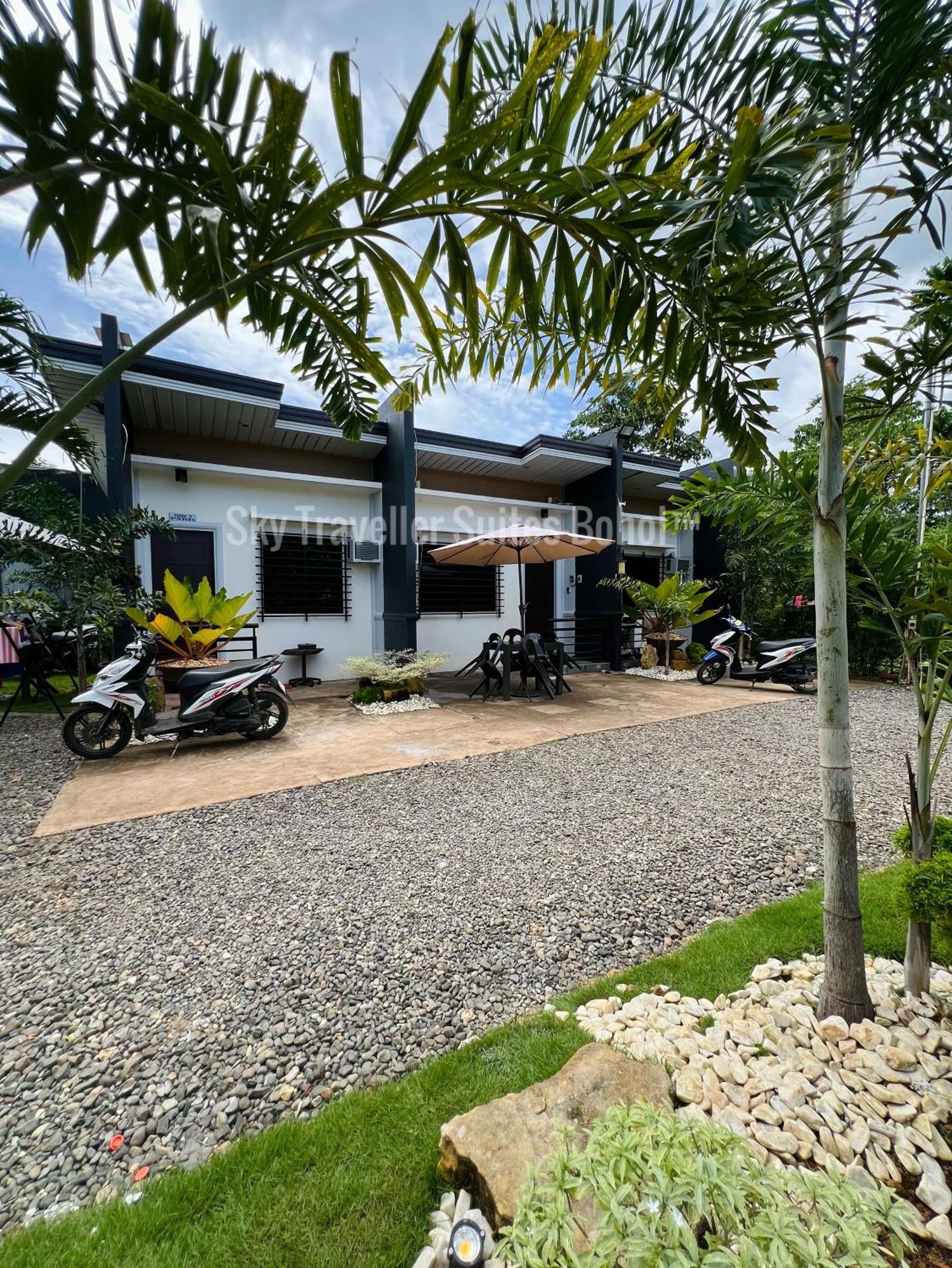 Sky Traveller Suites Panglao Dış mekan fotoğraf